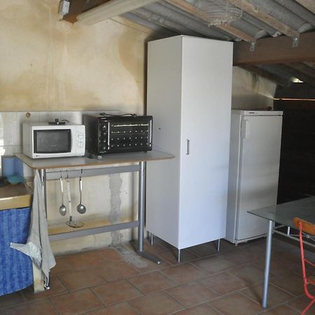 La Ferme De Tonton Jules Et Mame Julia Bed & Breakfast Entraigues-sur-la-Sorgue Exterior photo